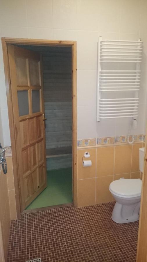 Wilimy Dom Nad Jeziorem Dadaj Exterior foto